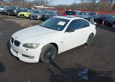 2008 BMW 328Xi из США, поврежденный, VIN WBAWV53518P079274